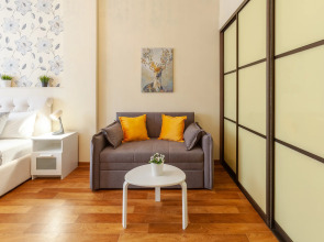 Апартаменты  RentPlaza на Улице Революционной-Центр