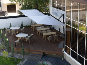 Отель Белый Лотос