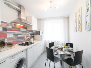 Апартаменты двухкомнатные в самом центре на Большой Покровской 73, Сова-Дом