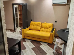 Квартира Двухкомнатная Около Мегагринна