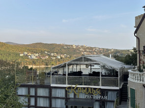 Отель Крылья