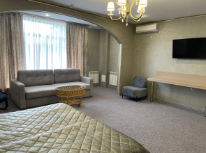 Отель Сафари