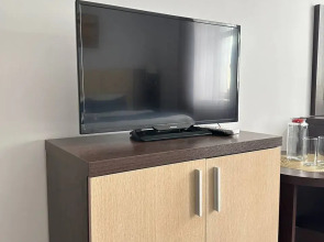 Отель Танжарык