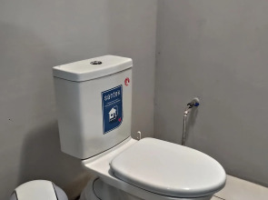 Частный дом Домик для семейного отдыха на берегу озера