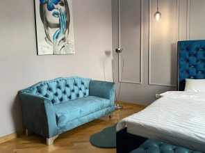 Апартаменты Три Стиля у Цветника