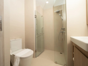 Апартаменты Отличные 2 bd апартаменты с собственным двориком