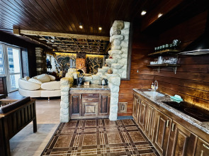 Квартира на Аланской, 25 "Пентхаус"