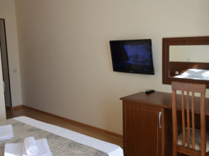 Отель Камелот