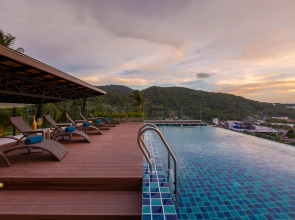 Отель Splendid Sea View Resort