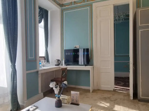 Apartments History 1870