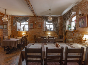 Отель Империал