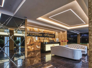 Апартаменты Top Rooms Дизайнерские Эко-Апартаменты с Камином Маяковская Патриаршие Пруды