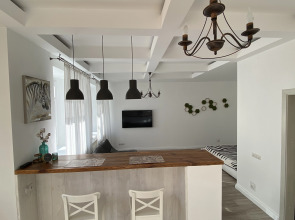 Апартаменты Bright Apartment