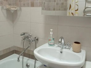 Апартаменты на Суркова