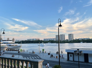 Апартаменты Двухуровневая студия с двумя санузлами в парке