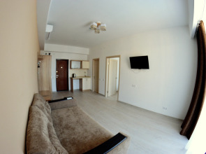 Отель Черноморский