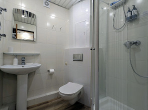 Квартира Свободна - Полянка 28