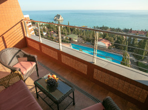 Апартаменты Familiya Gurzuf 25