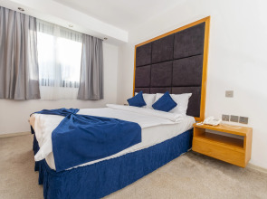 Bellapais Oasis Hotel