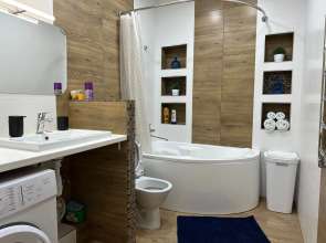 Квартира класса комфоpт плюс с красивым видом из окна в историческом центре города Амалиенау