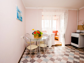 Апартаменты Квартирный Вопрос на Строителей 8