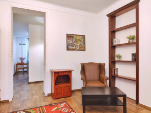 Квартира M.O.O.N Apartments  - Tole bi 45 Center