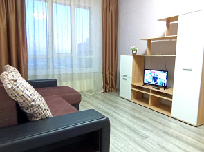 Апартаменты 100 Ночей на Комсомольском 122В