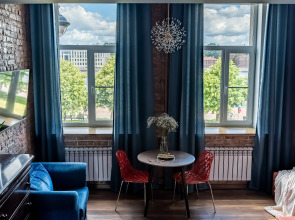 Апартаменты Лофт с Видом на Неву 3