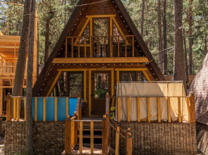 Коттедж в Лесу с Бассейном от Квартирукинг