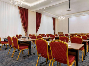 Отель Ramada by Wyndham Шымкент