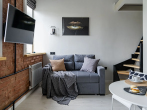 Апартаменты Лофт с Видом на Неву 1