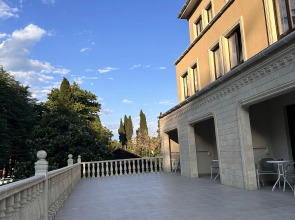 Отель Амзара