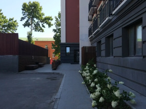 Апартаменты Mid century Studio