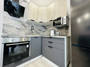 Квартира Nasutki38 Студия Ренуар