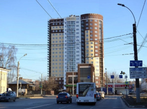 Двухкомнатная квартира сети "PanApartments" с панорамным видом на город