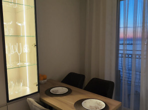 Апартаменты Жизнь с Видом на Море