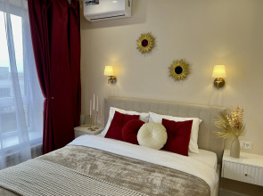 Апартаменты Дизайнерская квартира в Жк Российский с панорамной лоджией