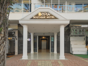 Opia Hotel