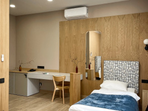 Отель Лес Георга