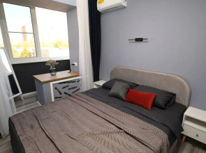 Квартира с дизайнерским ремонтом Rent House в центре