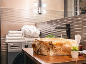 Апартаменты с Ванной у Окна