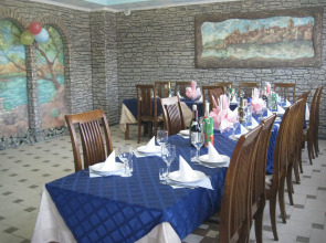 Отель Велес