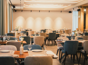 Отель Red Bridge Yerevan