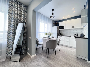 Апартаменты 1-комнатная квартира в шикарном семейном ЖК Галактика по Островского 195/2