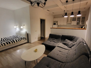 Апартаменты Bright Apartment