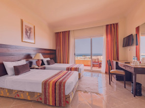 Отель Malikia Resort Abu Dabbab