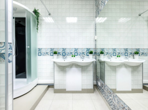 Хостел История