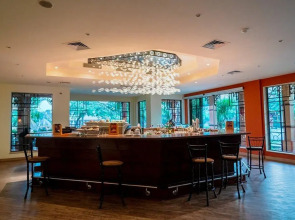 Курортный Отель Swiss Inn Pyramids Golf Resort