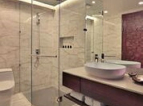 Отель The Privilege Ezra Beach Club