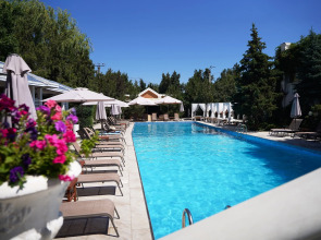 Отель Александр